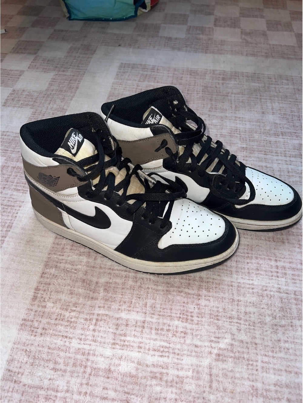 men’s jordan 1 mocha high